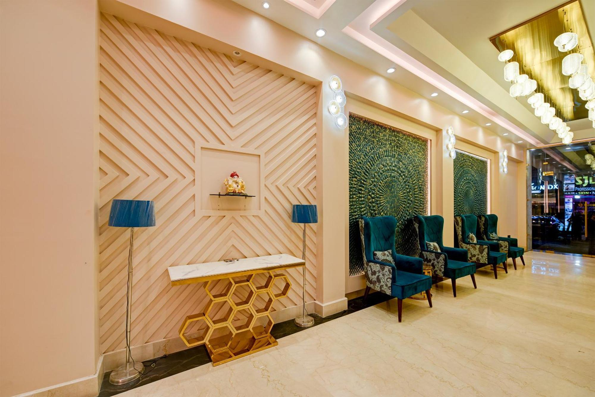The Pearl Plaza Hotel In City Centre - Near New Delhi Railway Station מראה חיצוני תמונה