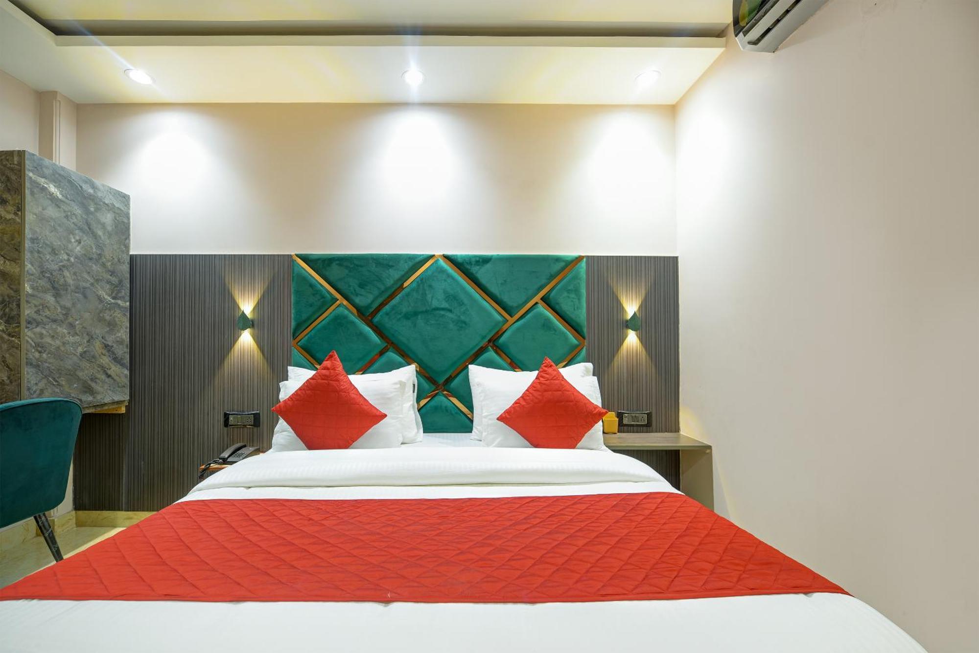 The Pearl Plaza Hotel In City Centre - Near New Delhi Railway Station מראה חיצוני תמונה