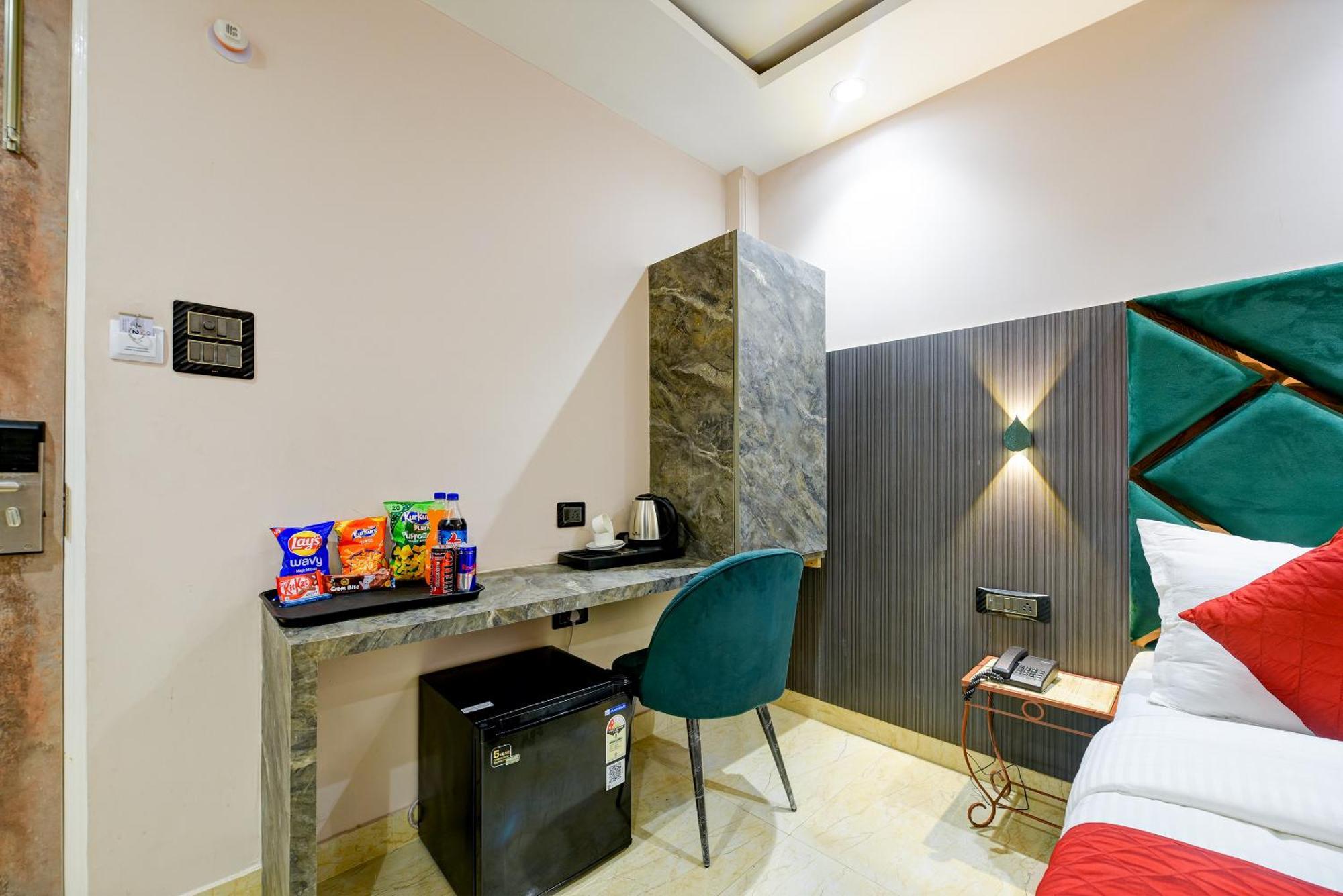 The Pearl Plaza Hotel In City Centre - Near New Delhi Railway Station מראה חיצוני תמונה